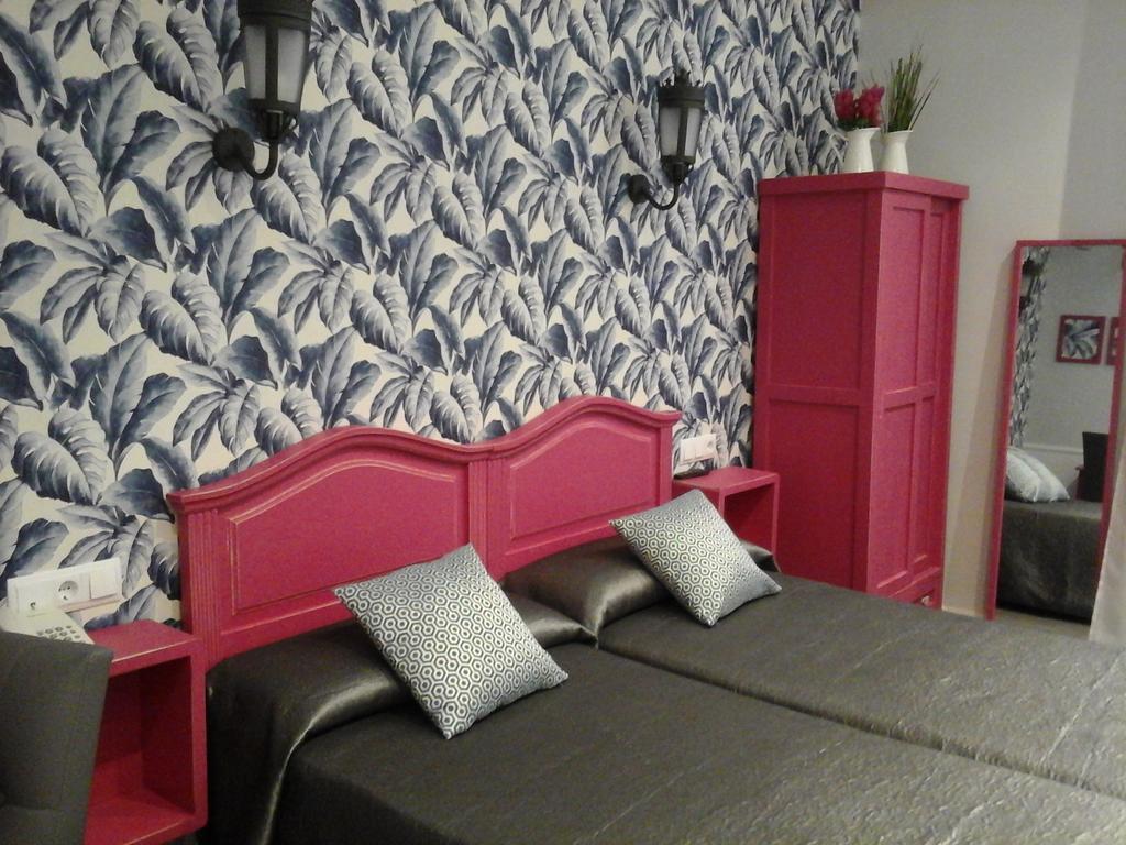 Hostal Don Alfonso Madrid Kültér fotó
